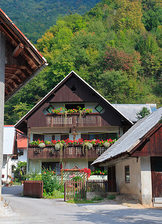 SLOVENIA VILLAGE