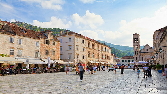 HVAR