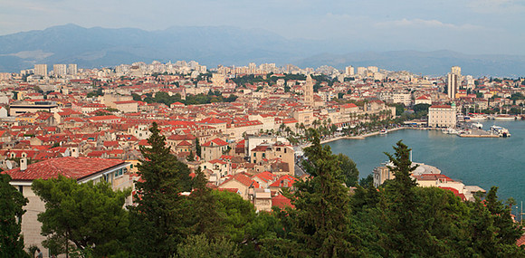 SPLIT HARBOR